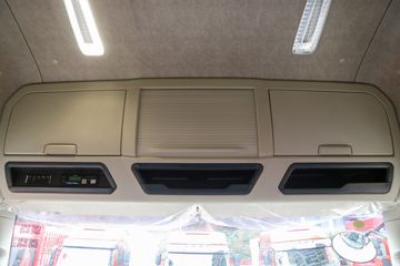 һ����� J6E�ؿ� 520���� 4X2 AMT�Զ���ǣ����(CA4180P66K25E6)ͼƬ