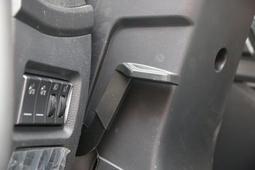 һ����� J6E�ؿ� 520���� 4X2 AMT�Զ���ǣ����(CA4180P66K25E6)ͼƬ