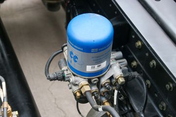 һ����� J6E�ؿ� 520���� 4X2 AMT�Զ���ǣ����(CA4180P66K25E6)ͼƬ