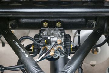 һ����� J6E�ؿ� 520���� 4X2 AMT�Զ���ǣ����(CA4180P66K25E6)ͼƬ