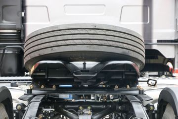 һ����� J6E�ؿ� 520���� 4X2 AMT�Զ���ǣ����(CA4180P66K25E6)ͼƬ