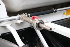 青岛解放 JK6 320马力 轻量化版 8X4 8方混凝土搅拌运输车(CA1311P28K1L4T4BE6A81)