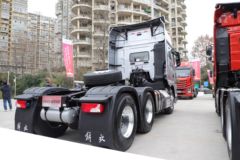 一汽解放 J7重卡 660马力 6X4 牵引车(国六)(CA4250P77K25T1E6)