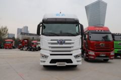 一汽解放 J7重卡 6X4 燃料电池牵引车42kWh 一汽解放 J7重卡 6X4 燃料电池牵引车42kWh