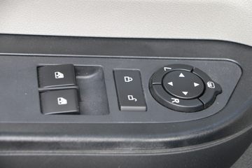 HOWO  4.5T 3.95׵Ŵ綯Ῠ(ZZ1047F3111Z146BEV)ͼƬ