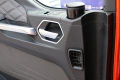 中国重汽 汕德卡SITRAK G5S重卡 290马力 4X2 6.8米AMT自动档栏板载货车(国六)