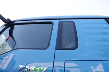 �й����� HOWO TX�ؿ� 25T 6X4���綯ǣ����350.07kWhͼƬ