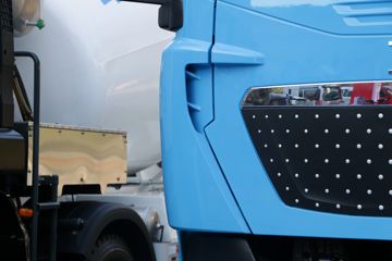 �й����� HOWO TX�ؿ� 25T 6X4���綯ǣ����350.07kWhͼƬ