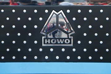 �й����� HOWO TX�ؿ� 25T 6X4���綯ǣ����350.07kWhͼƬ