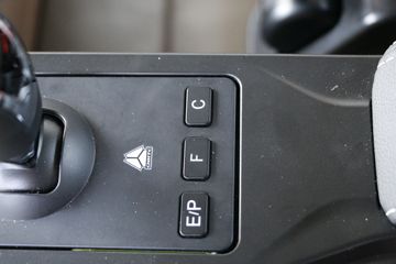 �й����� HOWO TX�ؿ� 25T 6X4���綯ǣ����350.07kWhͼƬ