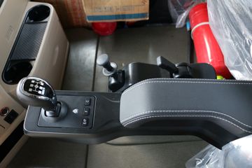 �й����� HOWO TX�ؿ� 25T 6X4���綯ǣ����350.07kWhͼƬ