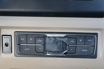 �й����� HOWO TX�ؿ� 25T 6X4���綯ǣ����350.07kWhͼƬ