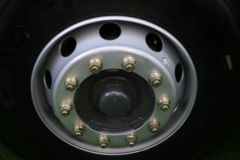 中国重汽 HOWO TX重卡 25T 6X4纯电动牵引车(ZZ4257Y344GZ1BEV35)350.07kWh