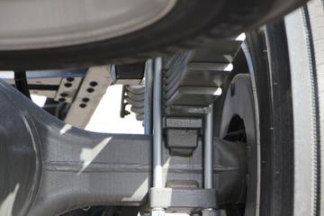 �й����� HOWO TX �콢�� 250���� 4X2 6.75��AMT�Զ�����դʽ����(����)ͼƬ