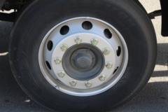 中国重汽 HOWO TX 旗舰版 250马力 4X2 6.75米AMT自动挡仓栅式货车(国六)(ZZ5187CCYK501GF1)