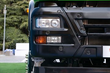 �������� HOWO TX�ؿ� 8X4 5.8�״��綯��ж��(ZZ3317Y326GZ1BEV)422kWhͼƬ