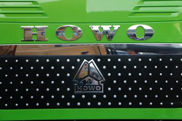 �������� HOWO TX�ؿ� 8X4 5.8�״��綯��ж��(ZZ3317Y326GZ1BEV)422kWhͼƬ