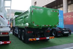 重汽豪沃 HOWO TX重卡 8X4 5.8米纯电动自卸车(ZZ3317Y326GZ1BEV)422kWh