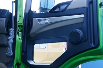 �������� HOWO TX�ؿ� 8X4 5.8�״��綯��ж��(ZZ3317Y326GZ1BEV)422kWhͼƬ