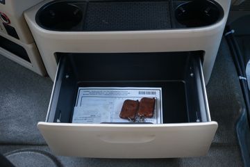 �������� HOWO TX�ؿ� 8X4 5.8�״��綯��ж��(ZZ3317Y326GZ1BEV)422kWhͼƬ