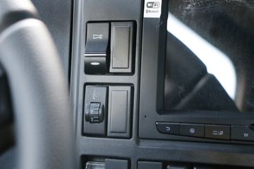 �������� HOWO TX�ؿ� 8X4 5.8�״��綯��ж��(ZZ3317Y326GZ1BEV)422kWhͼƬ