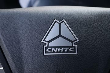 �������� HOWO TX�ؿ� 8X4 5.8�״��綯��ж��(ZZ3317Y326GZ1BEV)422kWhͼƬ