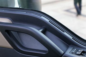 �������� HOWO TX�ؿ� 8X4 5.8�״��綯��ж��(ZZ3317Y326GZ1BEV)422kWhͼƬ