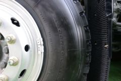 重汽豪沃 HOWO TX重卡 8X4 5.8米纯电动自卸车(ZZ3317Y326GZ1BEV)422kWh