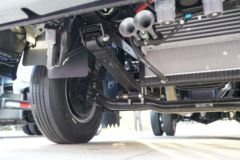 中国重汽HOWO 悍将 160马力 4.15米单排栏板轻卡(国六)(法士特8档)(ZZ1047G3215F144)