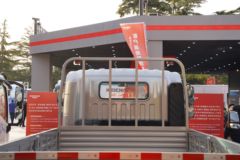 中国重汽HOWO 悍将 160马力 4.15米单排栏板轻卡(国六)(法士特8档)(ZZ1047G3215F144)