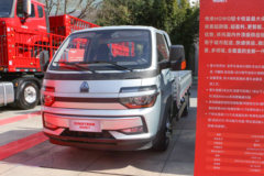 中国重汽HOWO小将115马力，3米6单排栏板小卡！