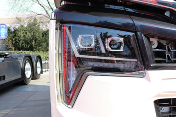 �й����� HOWO MAX 350���� 6X2 9.6���Զ��������ػ���(����)(ZZ1257N54CKF1)ͼƬ