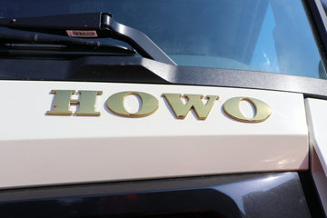 �й����� HOWO MAX 350���� 6X2 9.6���Զ��������ػ���(����)(ZZ1257N54CKF1)ͼƬ