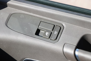 �й����� HOWO MAX 350���� 6X2 9.6���Զ��������ػ���(����)(ZZ1257N54CKF1)ͼƬ