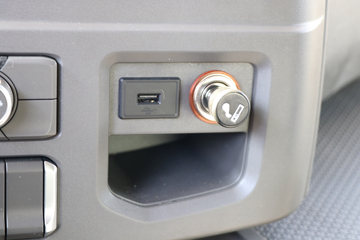 �й����� HOWO MAX 350���� 6X2 9.6���Զ��������ػ���(����)(ZZ1257N54CKF1)ͼƬ