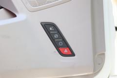 中国重汽 HOWO MAX 350马力 6X2 9.6米自动档栏板载货车(国六)(ZZ1257N54CKF1)