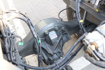 �й����� HOWO MAX 350���� 6X2 9.6���Զ��������ػ���(����)(ZZ1257N54CKF1)ͼƬ