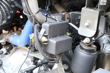 �й����� �ǵ¿�SITRAK G7S�ؿ� 610���� 6X4 AMT�Զ���ǣ����(��Һ��)ͼƬ