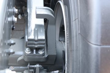 �й����� �ǵ¿�SITRAK G7S�ؿ� 610���� 6X4 AMT�Զ���ǣ����(��Һ��)ͼƬ