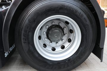 �й����� �ǵ¿�SITRAK G7S�ؿ� 610���� 6X4 AMT�Զ���ǣ����(��Һ��)ͼƬ