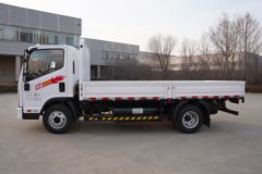 凯马 凯捷M3 尊享版 2.2L 95马力 CNG 4.16米单排栏板轻卡(国六)(KMC1043NG336DP6)