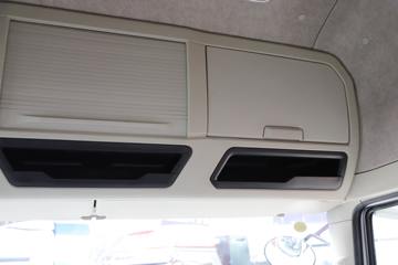 һ����� J6E�ؿ� 520���� 4X2 AMT�Զ���ǣ����(CA4180P66K25E6)ͼƬ