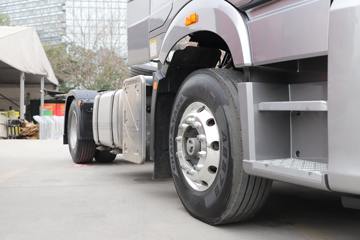 һ����� J6E�ؿ� 520���� 4X2 AMT�Զ���ǣ����(CA4180P66K25E6)ͼƬ