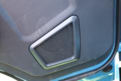 中国重汽HOWO 悍将 4.5T 4.15米单排纯电动厢式轻卡100kWh