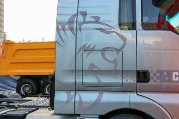 �й����� �ǵ¿�SITRAK C9H�ؿ� 800���� 6X4 AMT�Զ���ǣ����(����)(��Һ��)ͼƬ