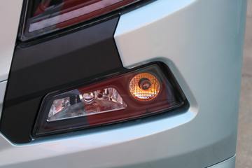 �й����� �ǵ¿�SITRAK C9H�ؿ� 800���� 6X4 AMT�Զ���ǣ����(����)(��Һ��)ͼƬ