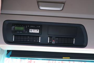 �й����� �ǵ¿�SITRAK C9H�ؿ� 800���� 6X4 AMT�Զ���ǣ����(����)(��Һ��)ͼƬ