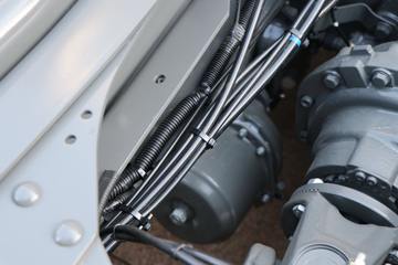 �й����� �ǵ¿�SITRAK C9H�ؿ� 800���� 6X4 AMT�Զ���ǣ����(����)(��Һ��)ͼƬ