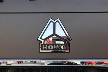 й HOWO TH7ؿ а 610 6X4 AMTԶǣ()(ZZ4257W324HF1B)ͼƬ