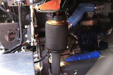 �й����� HOWO TH7�ؿ� ���а� 610���� 6X4 AMT�Զ���ǣ����(����)(ZZ4257W324HF1B)ͼƬ